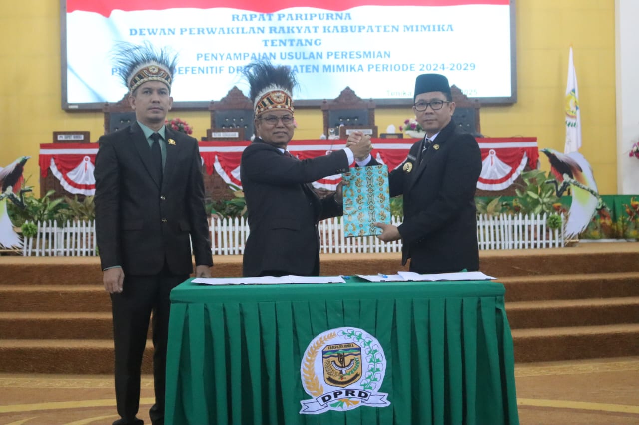 DPRK Mimika Gelar Paripurna Penyampaian Usulan Peresmian Pimpinan Defenitif Periode 2024-2029