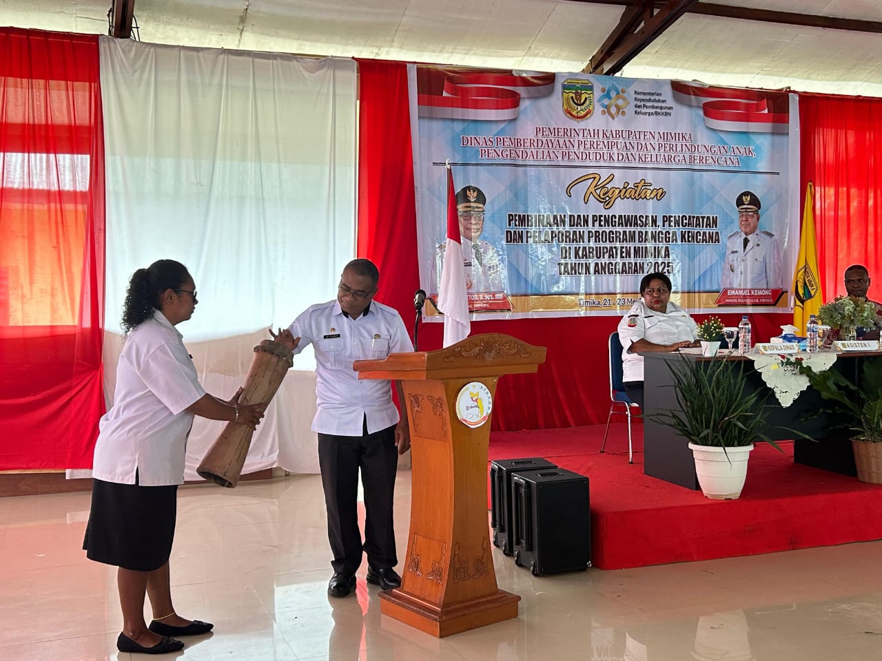 DP3AP2-KB Mimika Gelar Program Bangga Kencana