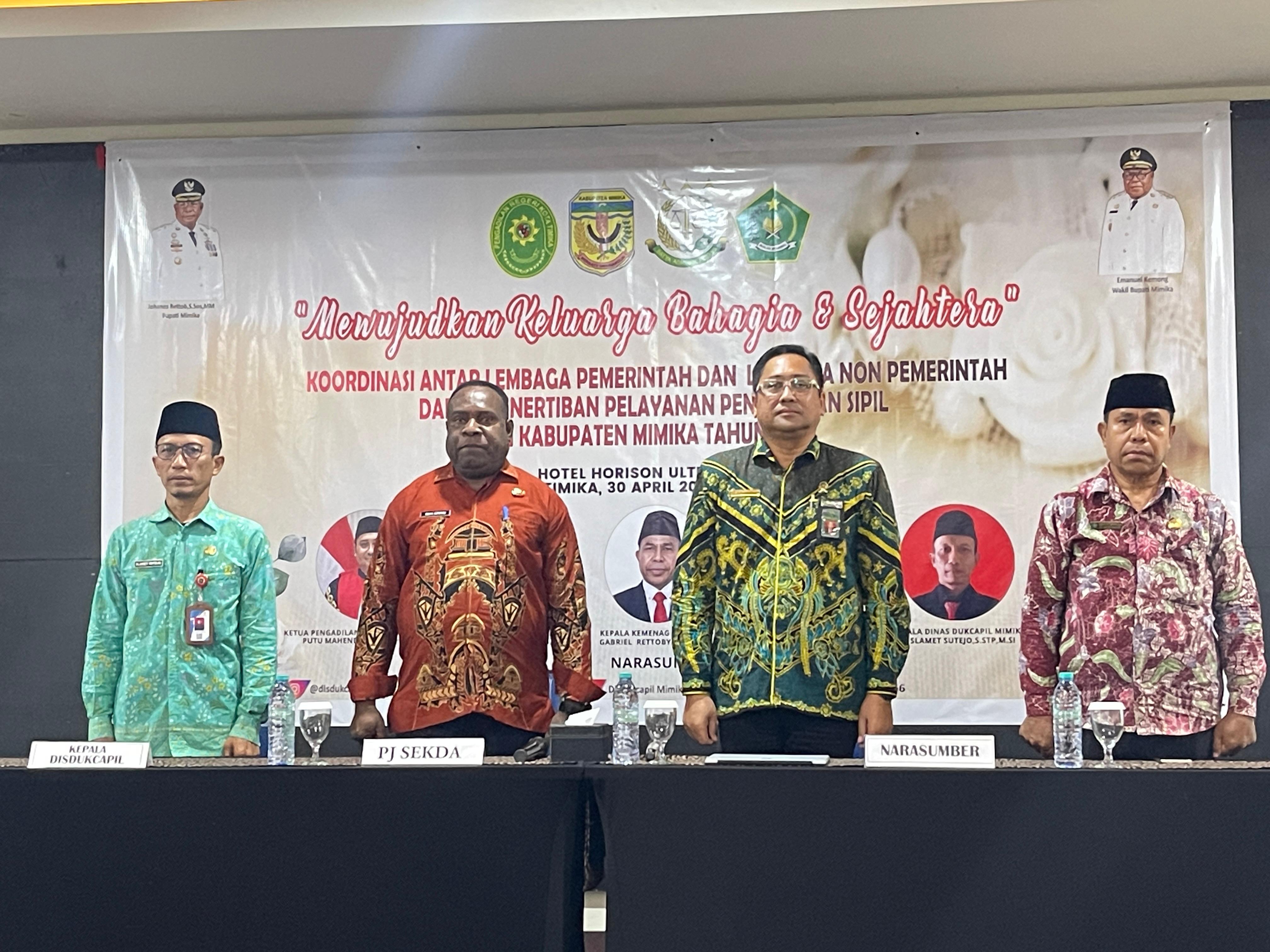 Disdukcapil Mimika Gelar Rakor Penertiban Pelayanan Pencatatan Sipil Bersama Lembaga Non-Pemerintah