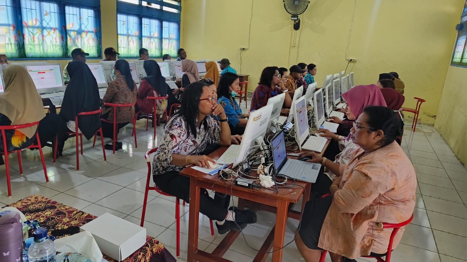 Kepala BKPSDA Mimika Ikuti Profiling ASN di SMP Negeri 2 pada Hari Kedua