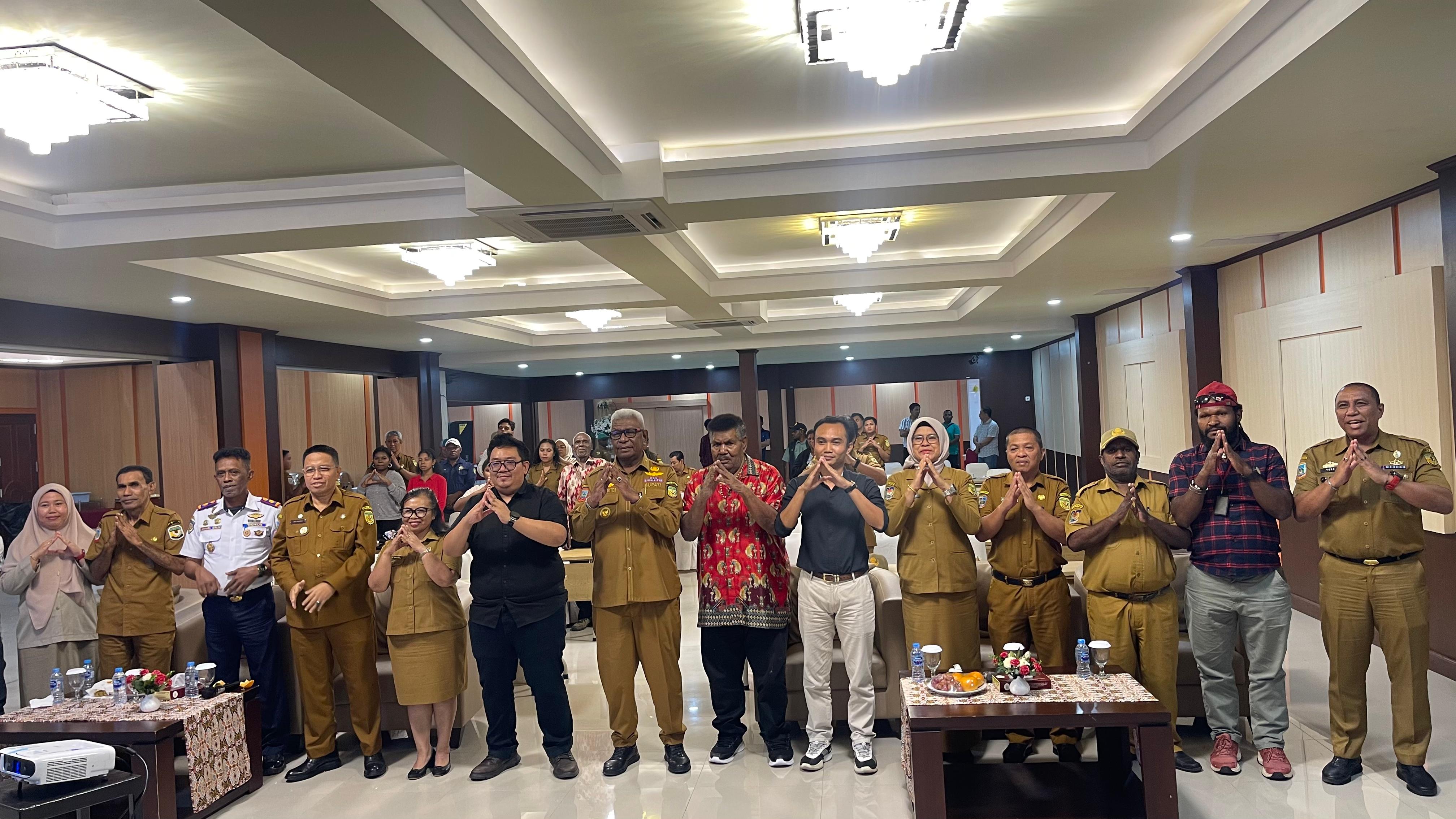 Bupati Mimika Hadiri Seminar Pendahuluan Perencanaan Pengembangan Bundaran Pohon Jomblo