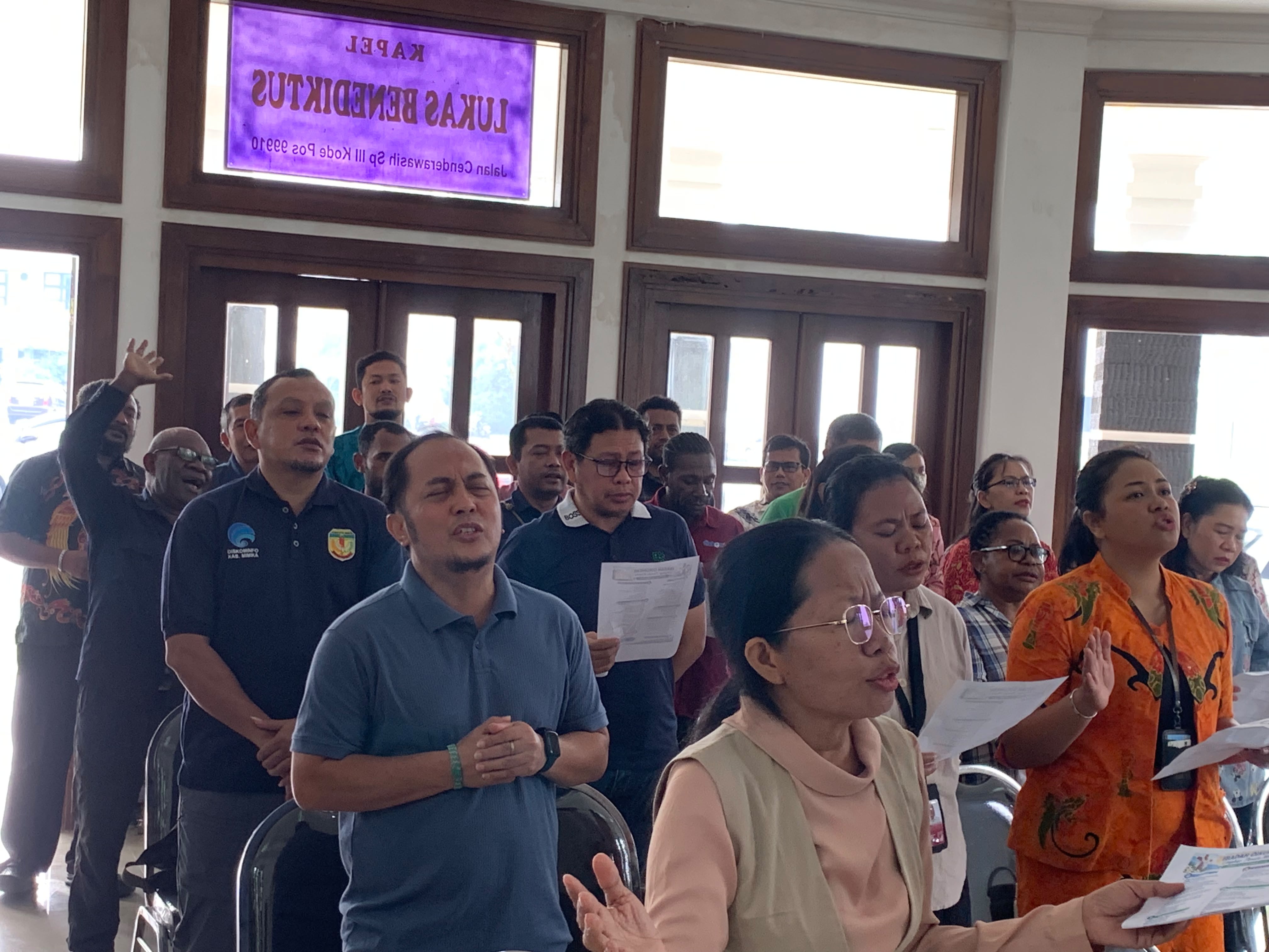 PERKOKOH SPIRITUALITAS DAN INTEGRITAS ASN, PEMKAB MIMIKA GELAR IBADAH OIKUMENE