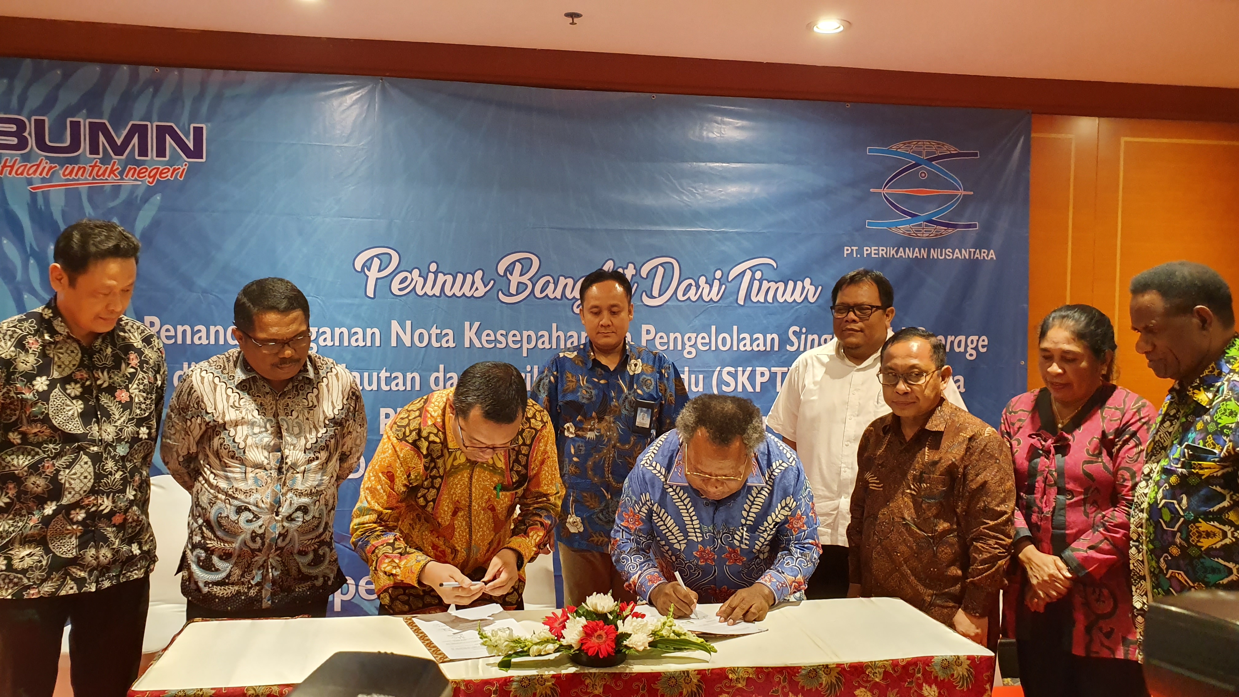 Penandatanganan Nota Kesepahaman pengelolaan Single Cold Storage di SKPT Mimika