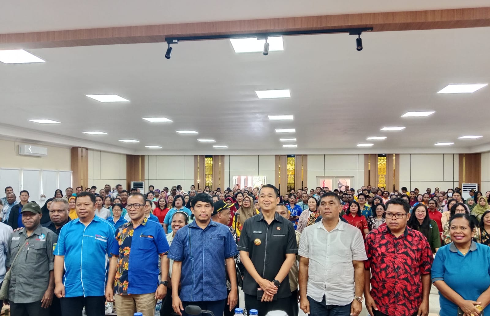 Gelar Pertemuan Dengan Kepala Sekolah, Pj Bupati : Satukan Persepsi Tingkatkan Pendidikan di Kabupaten Mimika